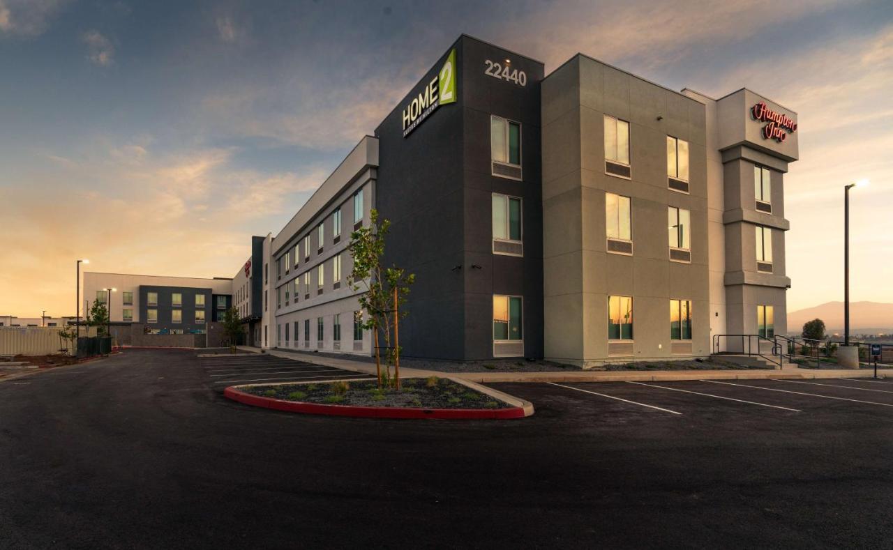 Hampton Inn Riverside March Air Force Base, Ca Экстерьер фото
