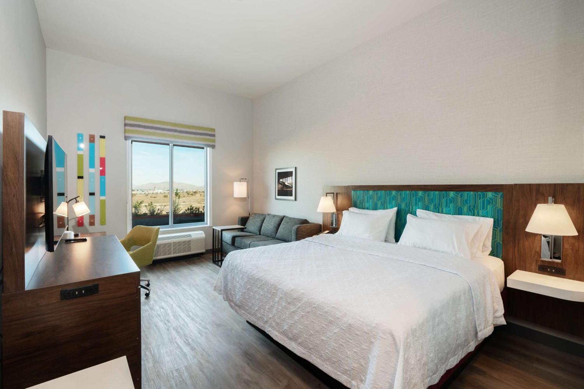 Hampton Inn Riverside March Air Force Base, Ca Экстерьер фото